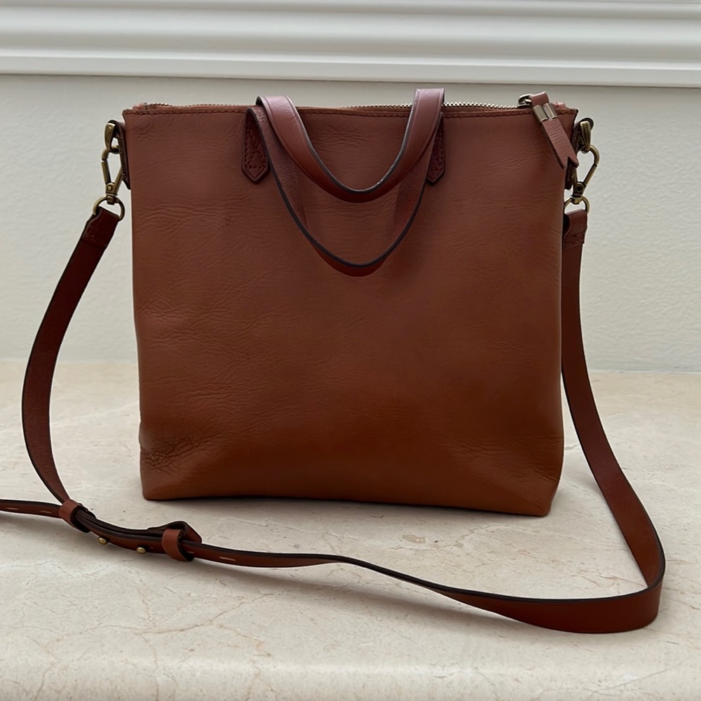 Madewell Zip-Top Transport Crossbody in English Saddle